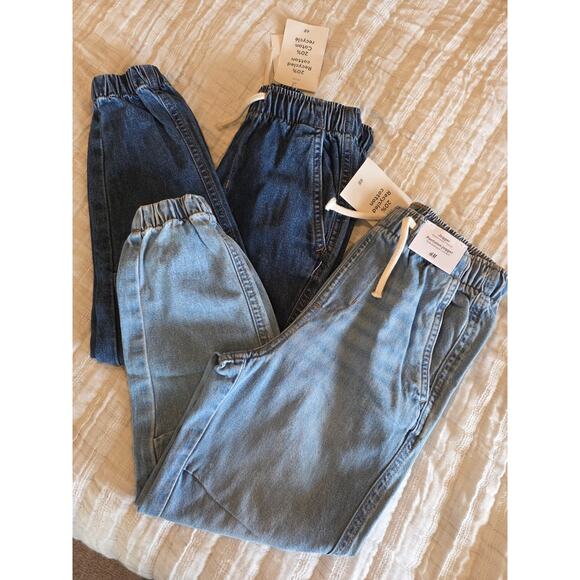 H&M Kids Denim Joggers Bundle – Size 6–7 (Dark & Light Wash, NWT) - Picture 1 of 7